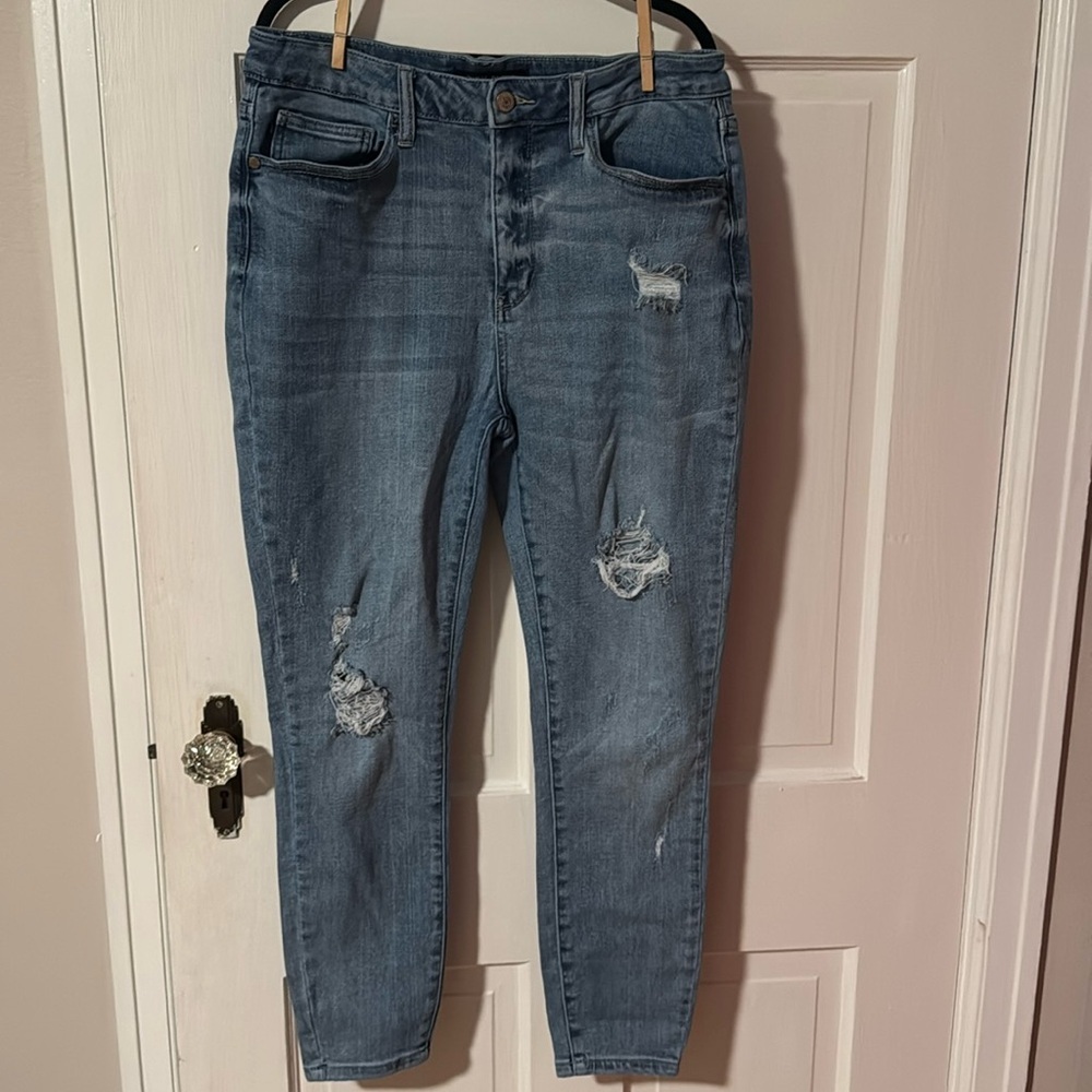 Judy Blue Skinny Fit Light Wash Distressed Women's Jean Denim 15/32